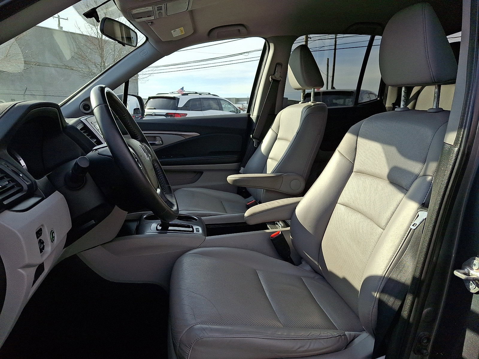 Used 2018 Honda Ridgeline RTL image 12