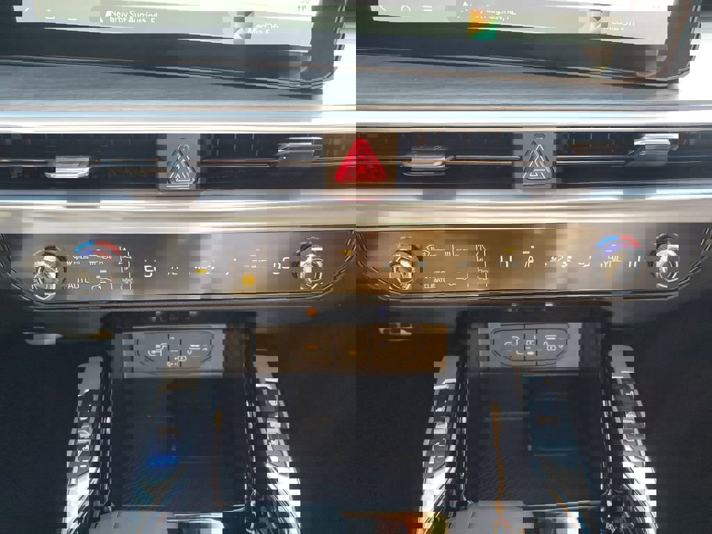 New 2026 Kia Sorento SX Prestige w/ Olive Brown Leather Package image 35