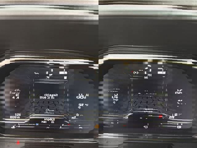 Used 2022 GMC Yukon SLT w/ SLT Premium Package image 33