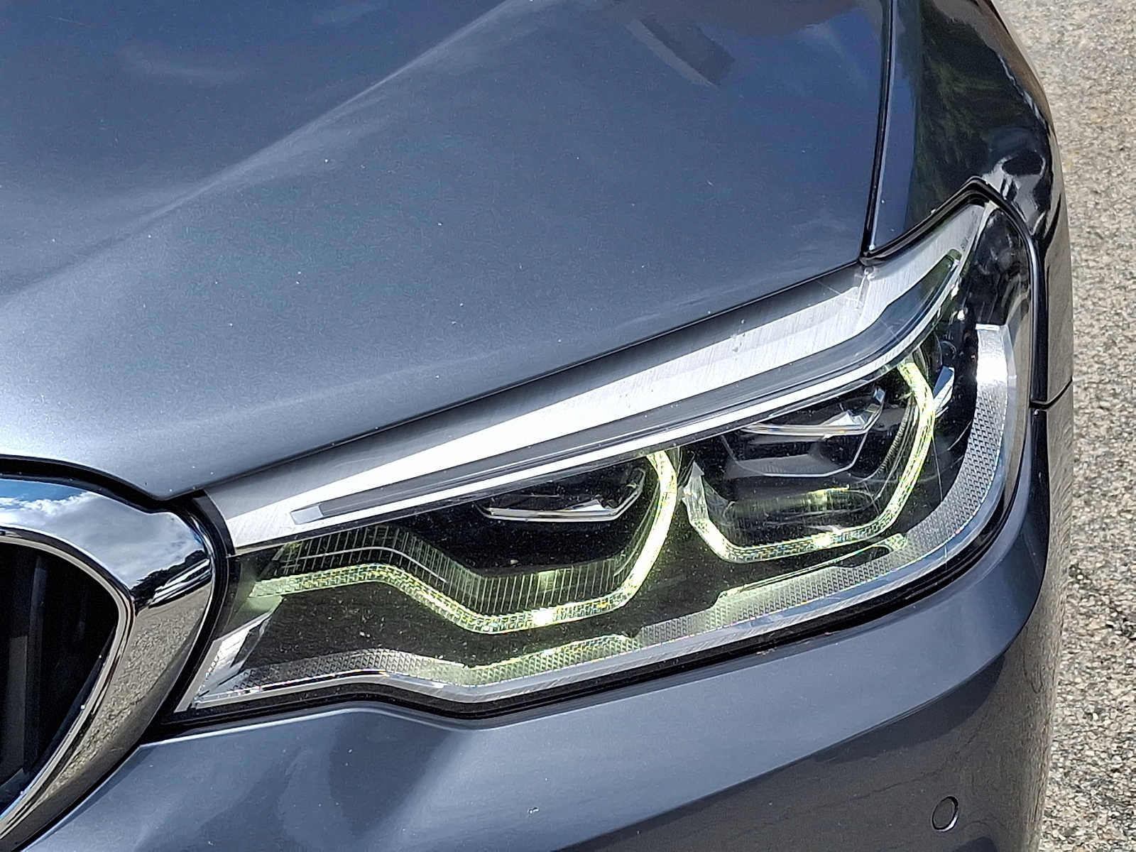 Used 2018 BMW 540i xDrive AWD/4WD image 9