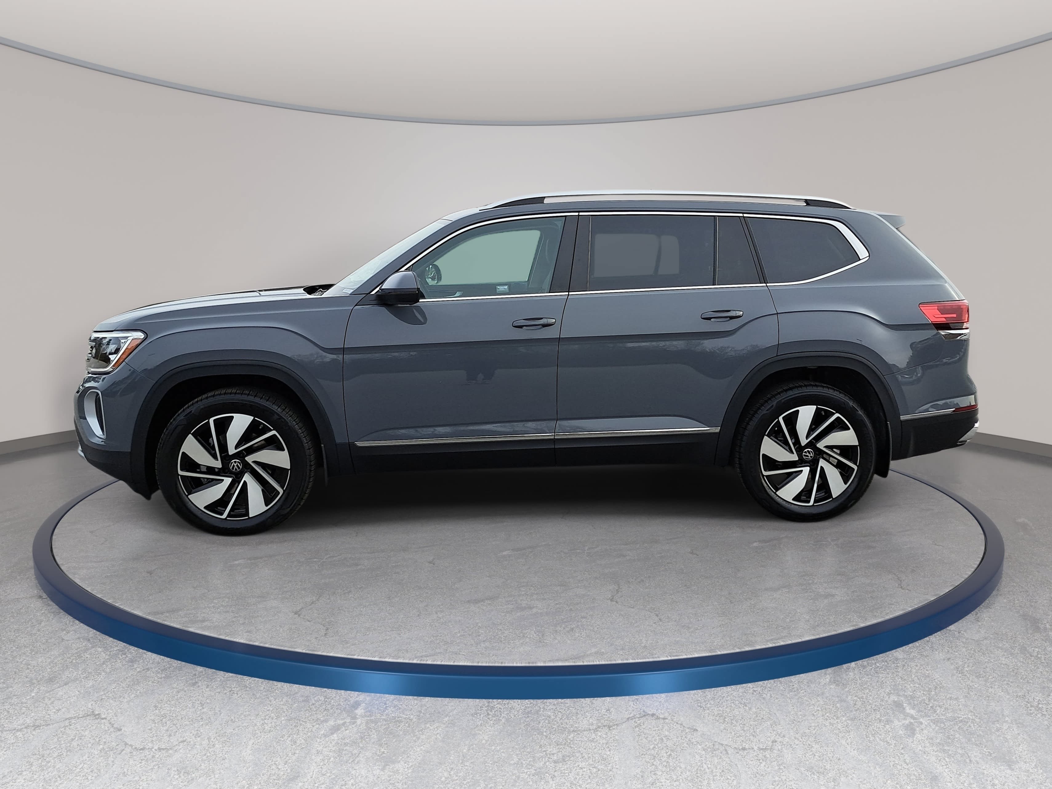New 2026 Volkswagen Atlas SEL AWD/4WD image 8