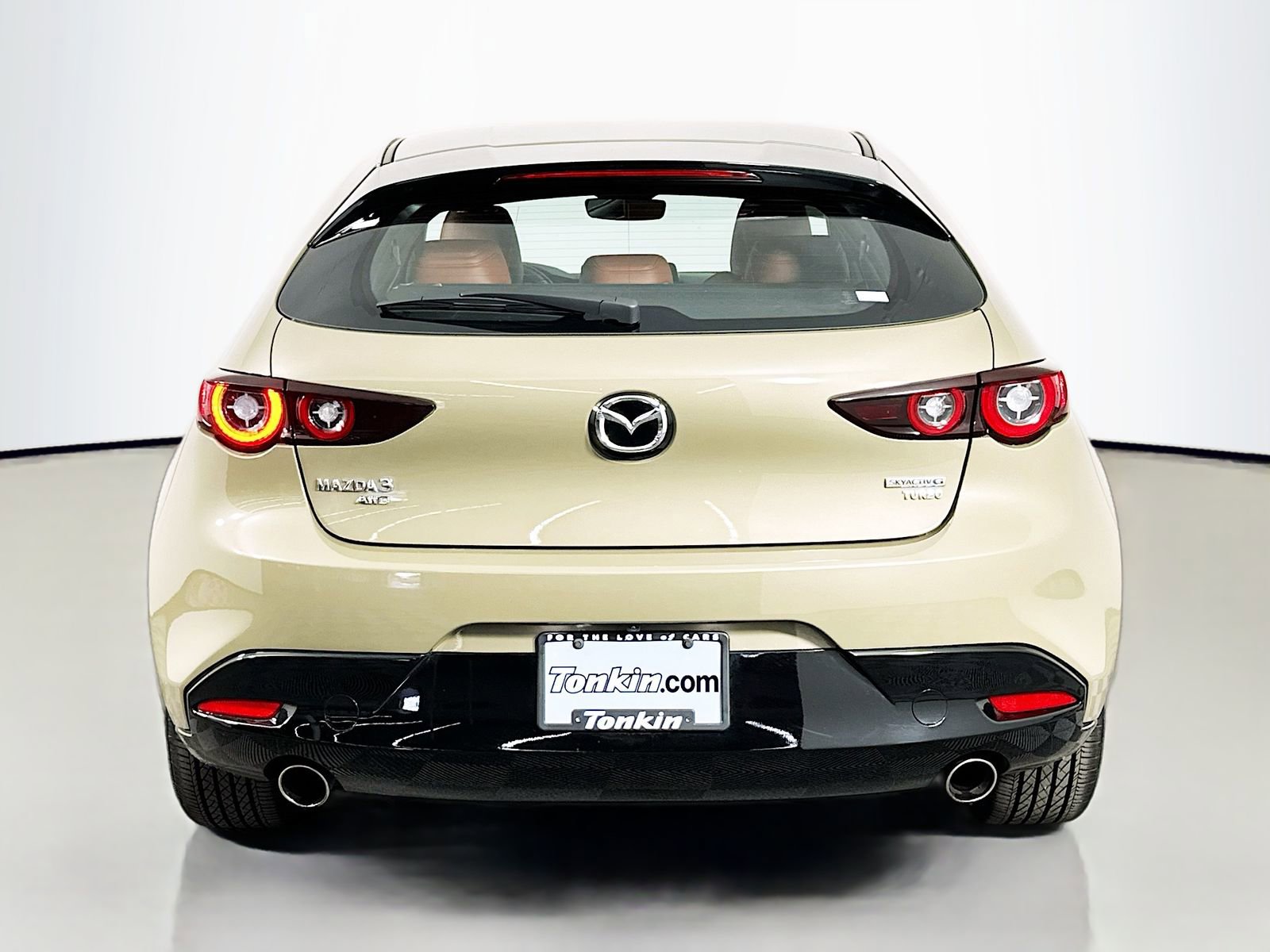 Certified 2025 MAZDA MAZDA3 Carbon AWD/4WD image 6