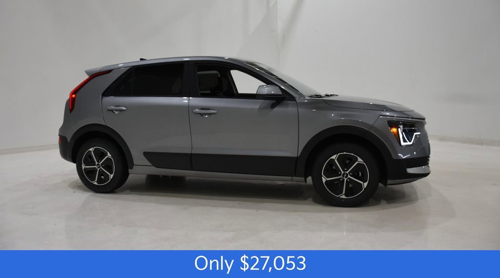New 2026 Kia Niro LX image 3