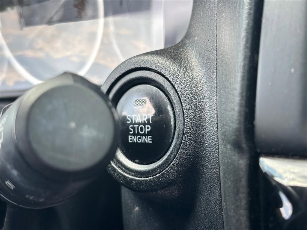 Used 2014 MAZDA CX-5 Touring w/ Bose/Moonroof Package FWD image 18