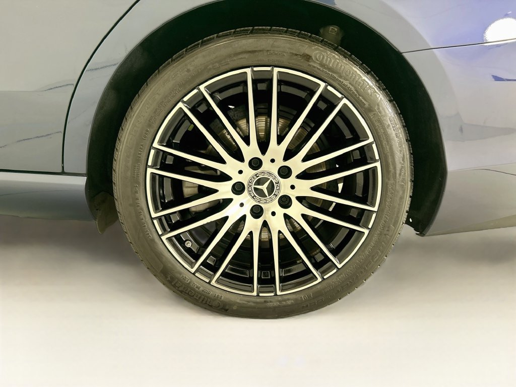 Certified 2025 Mercedes-Benz C 300 Sedan image 30
