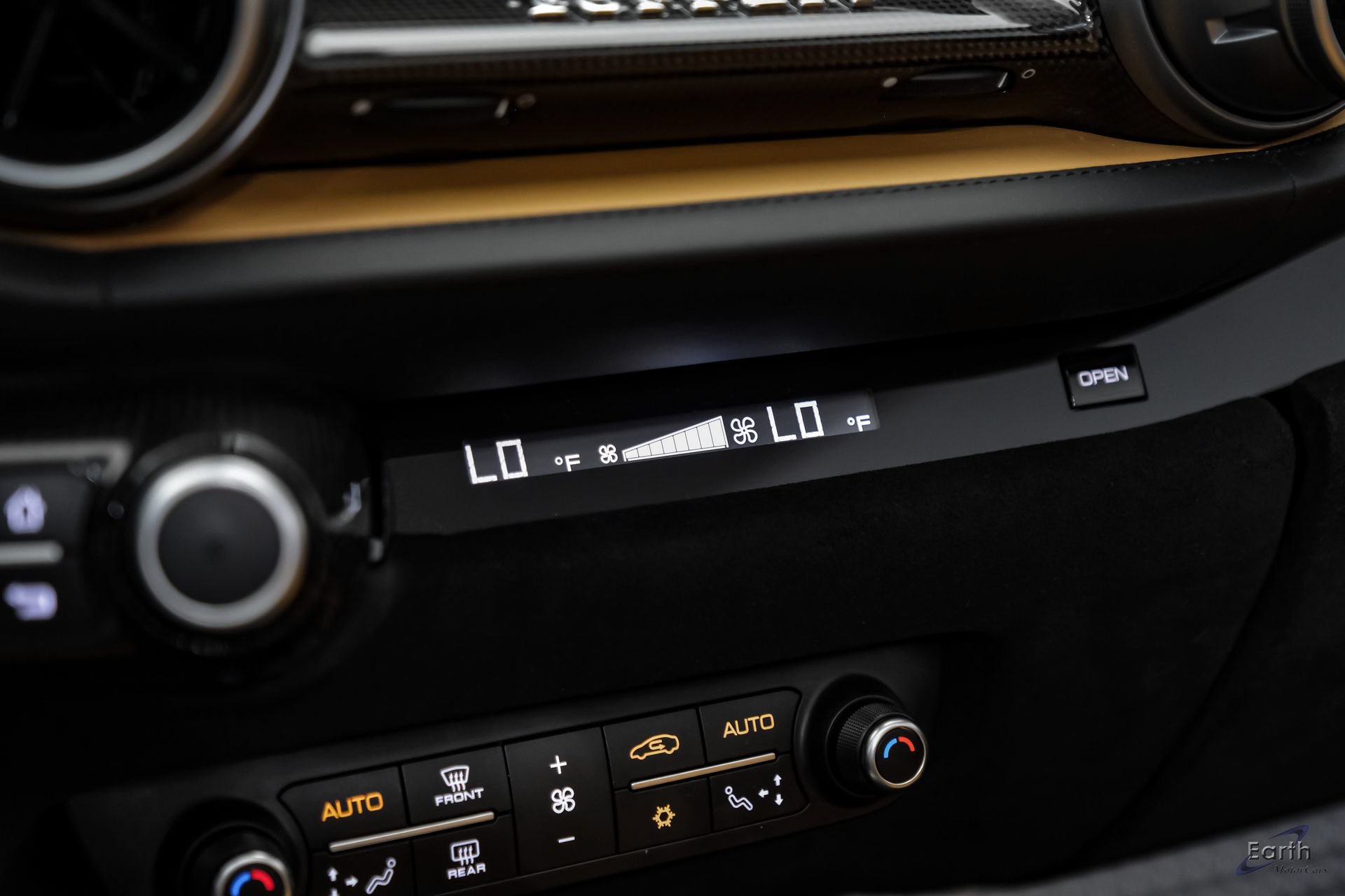 Used 2022 Ferrari 812 GTS RWD image 93