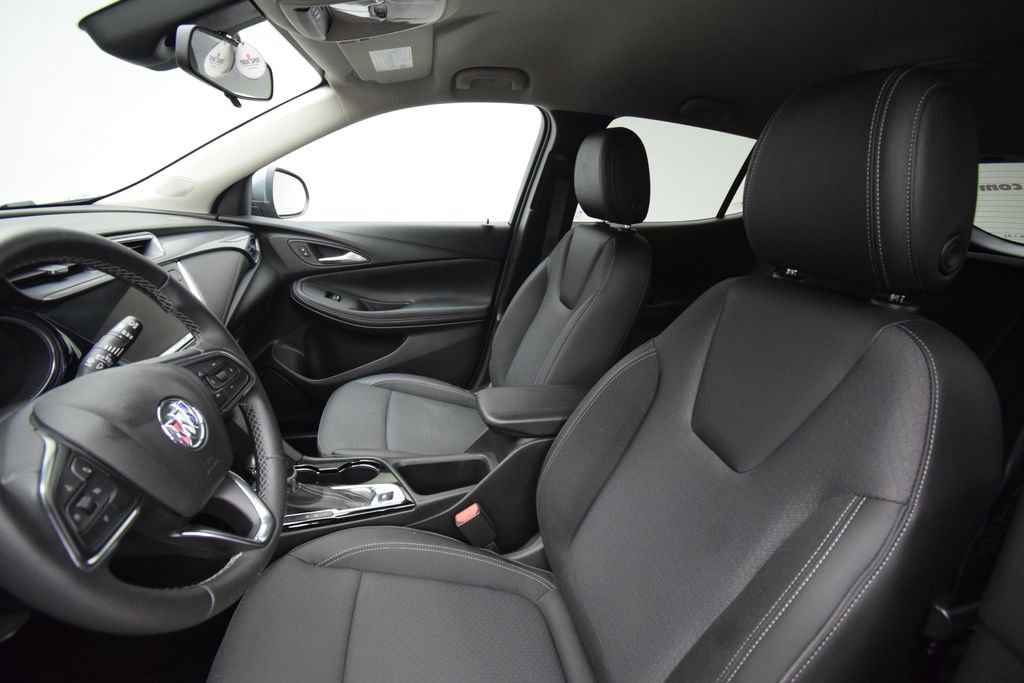 Used 2022 Buick Encore GX Preferred w/ Sport Touring Package FWD image 17