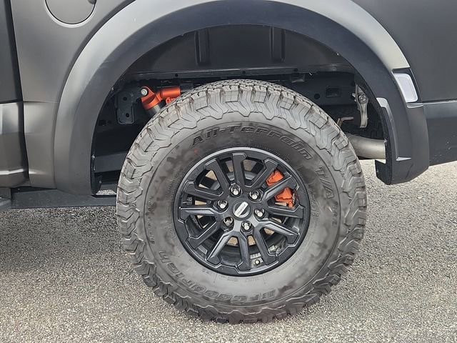 Used 2025 Ford F150 Raptor AWD/4WD image 33