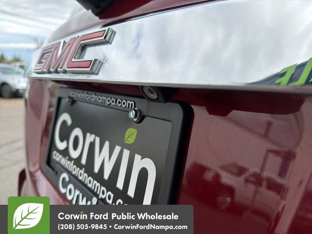 Used 2015 GMC Acadia Denali image 11