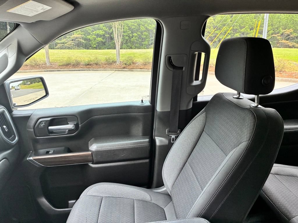 Used 2022 Chevrolet Silverado 1500 RST w/ Z71 Off-Road Package AWD/4WD image 25