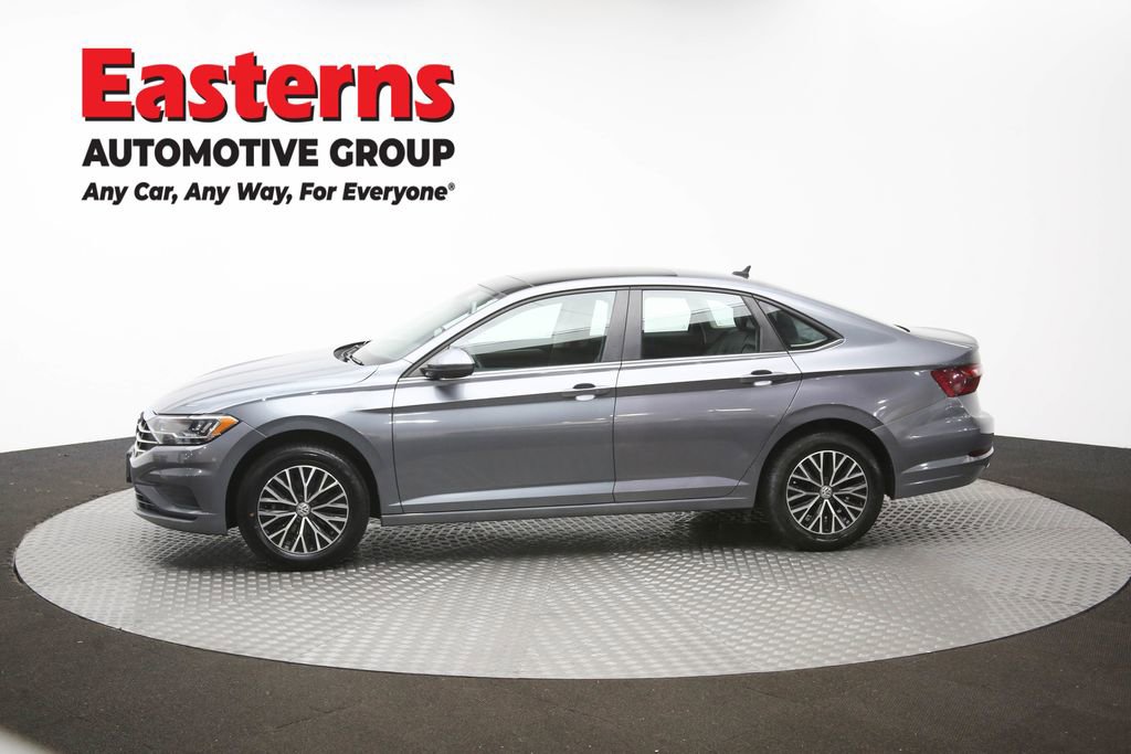Used 2020 Volkswagen Jetta SE w/ SE Cold Weather Package image 61