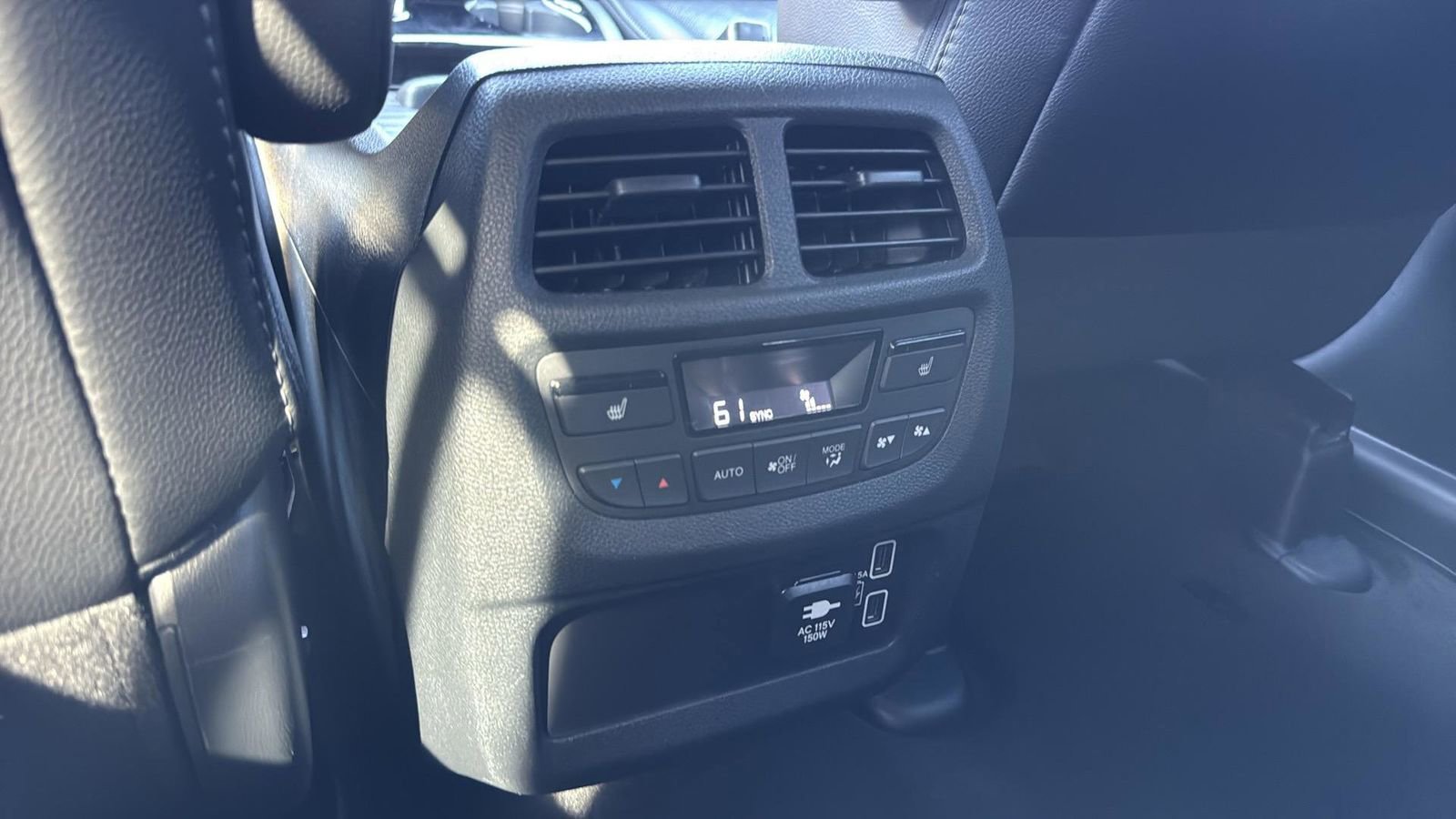 Used 2023 Honda Passport Elite image 28