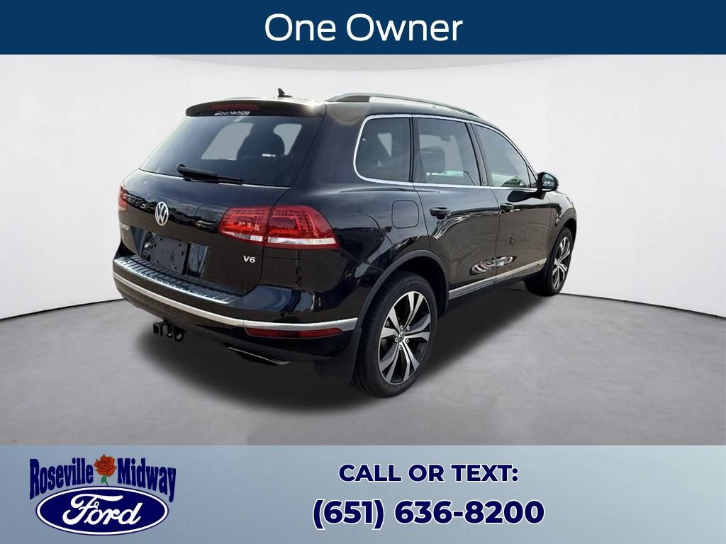 Used 2017 Volkswagen Touareg Wolfsburg Edition AWD/4WD image 3