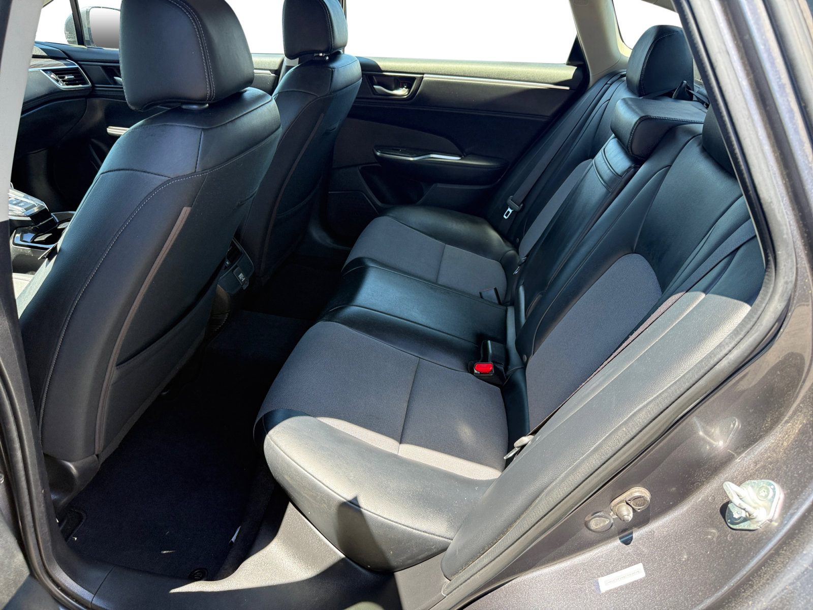 Used 2019 Honda Clarity Plug-In Hybrid image 16