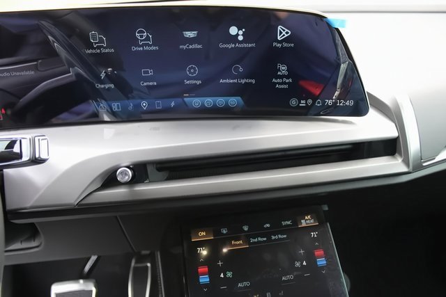 New 2026 Cadillac Vistiq Luxury image 16