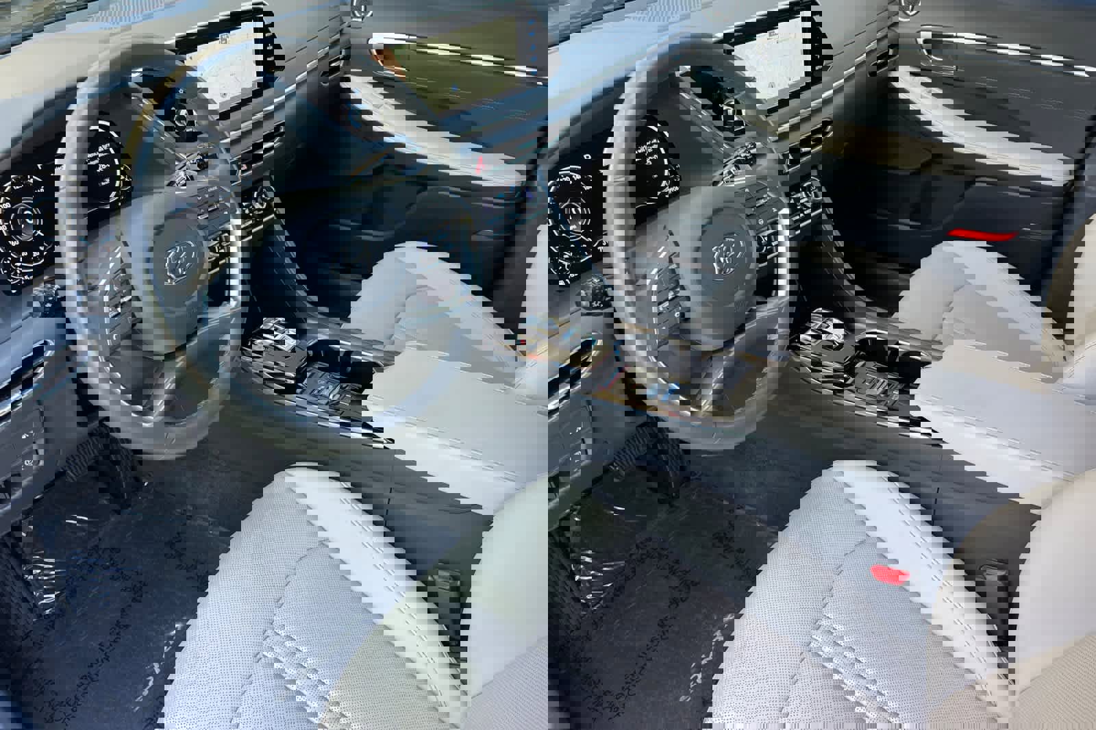 Used 2022 Hyundai Sonata Limited w/ Cargo Package image 11