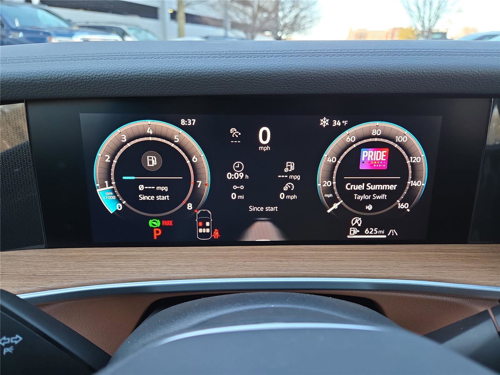 New 2026 Volkswagen Tiguan SEL R-Line image 18