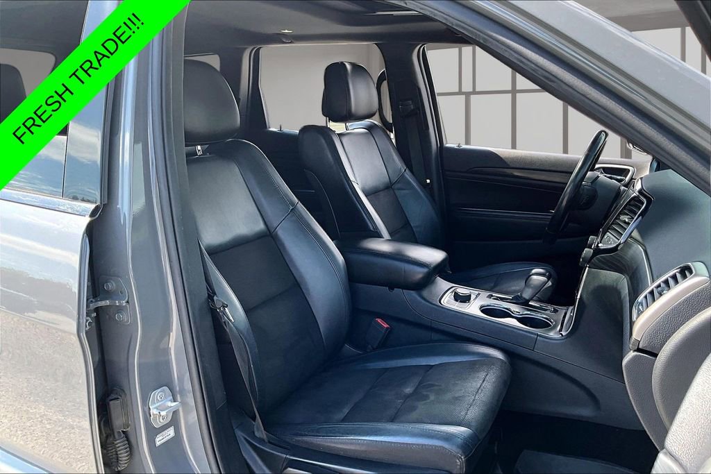 Used 2019 Jeep Grand Cherokee Altitude AWD/4WD image 27