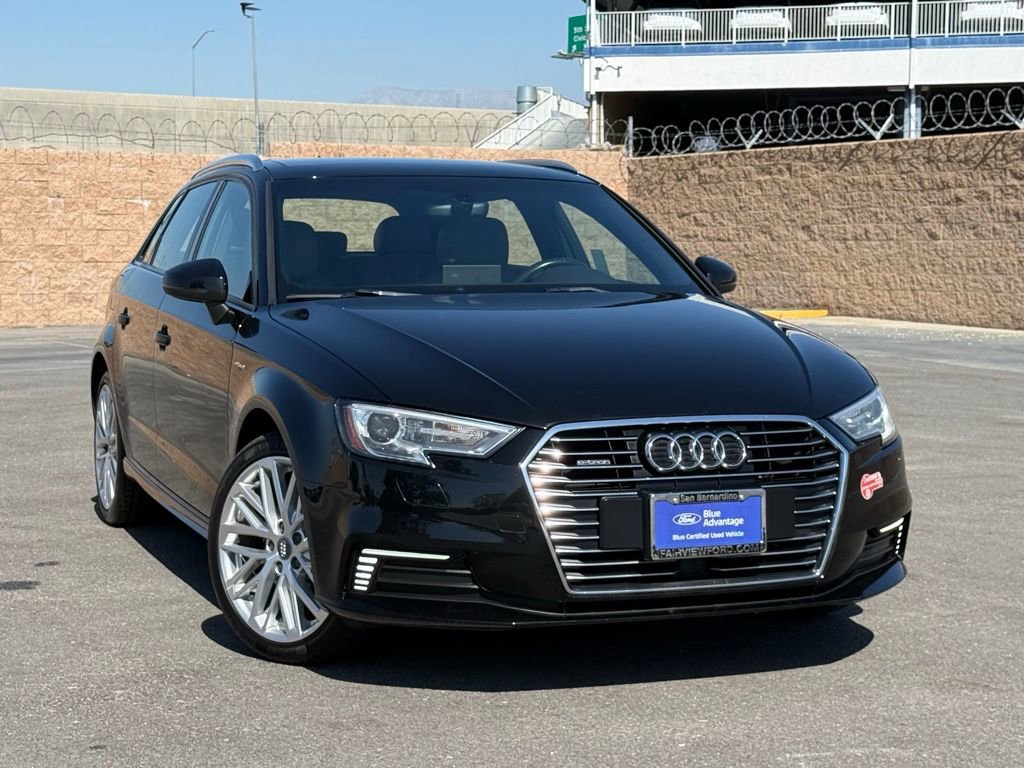Used 2018 Audi A3 e-tron Premium w/ Sport Package FWD image 2