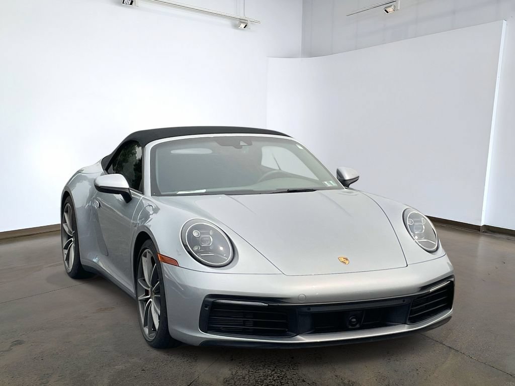 Used 2020 Porsche 911 Carrera S RWD image 3