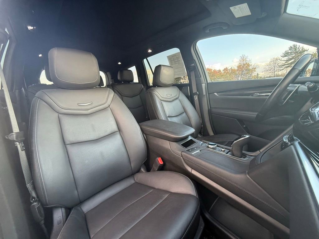 Certified 2024 Cadillac XT6 Sport w/ LPO, Floor Liner Package image 22