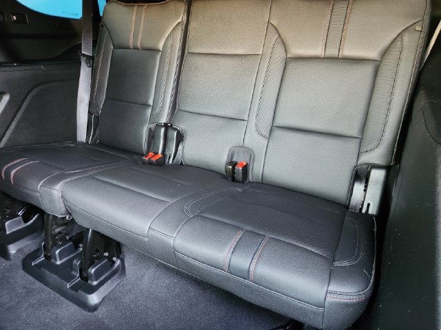 Used 2024 Chevrolet Tahoe RST w/ Luxury Package RWD image 31