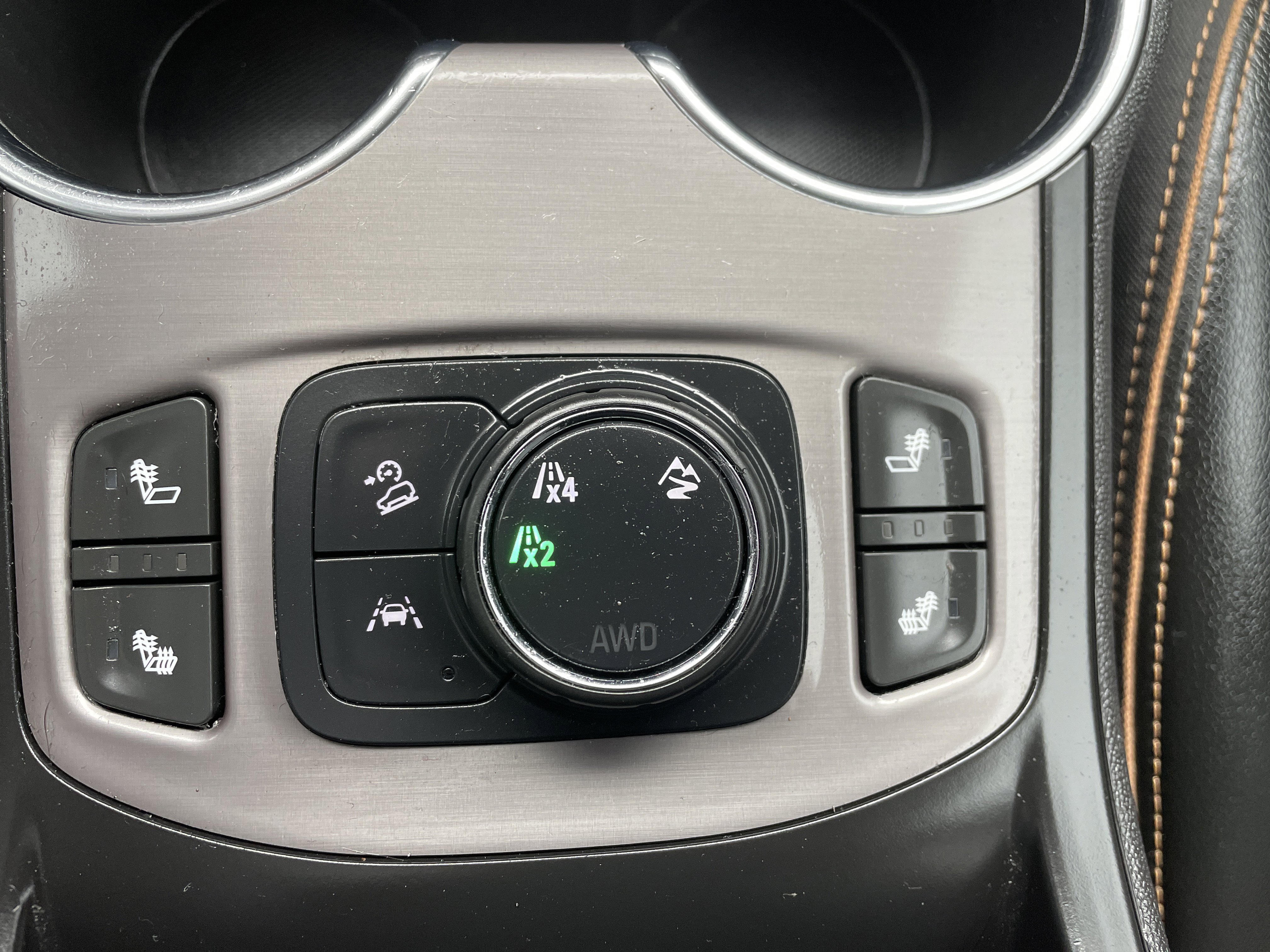 Certified 2023 GMC Terrain AT4 image 39