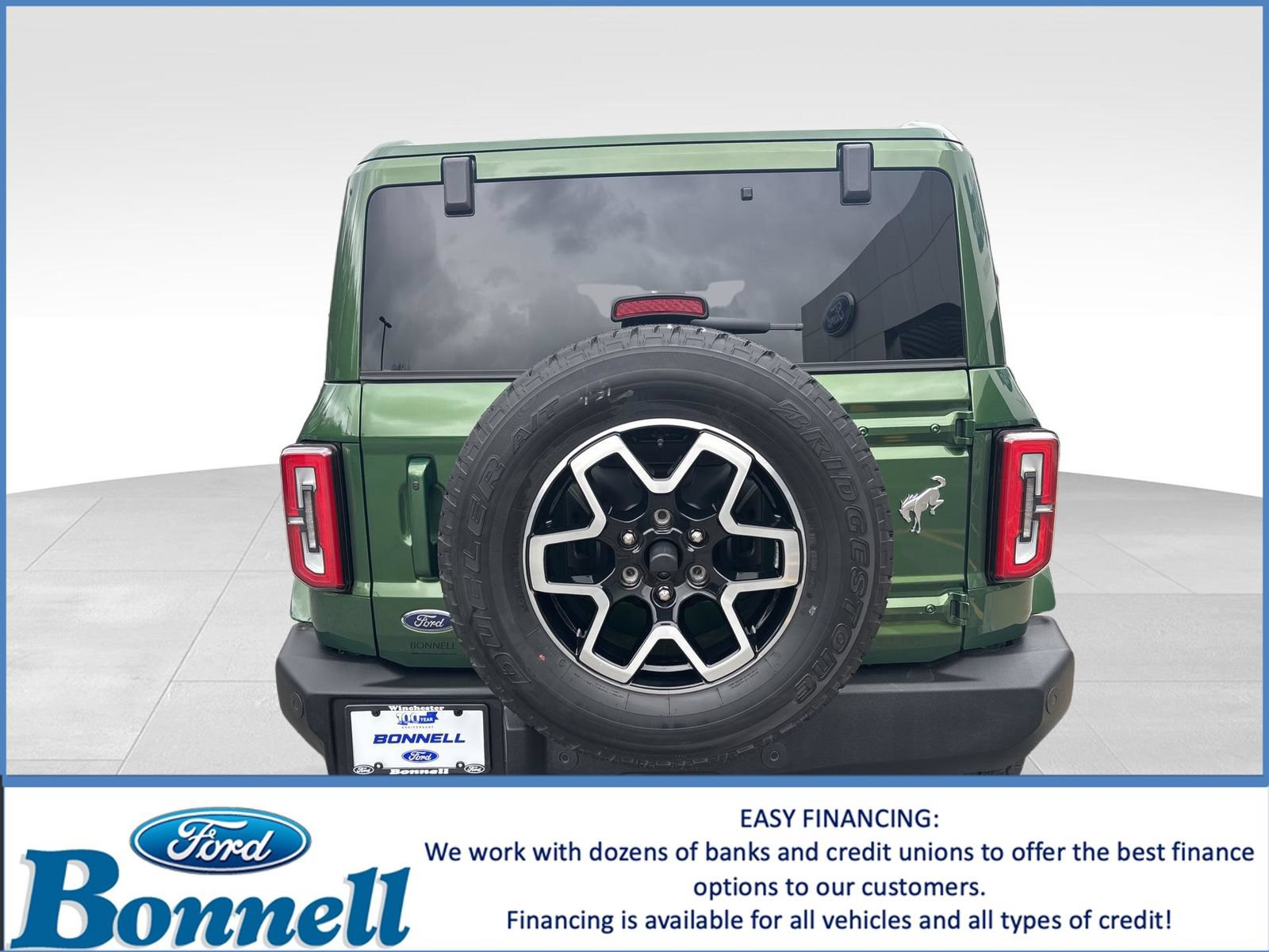 Used 2025 Ford Bronco Outer Banks AWD/4WD image 4