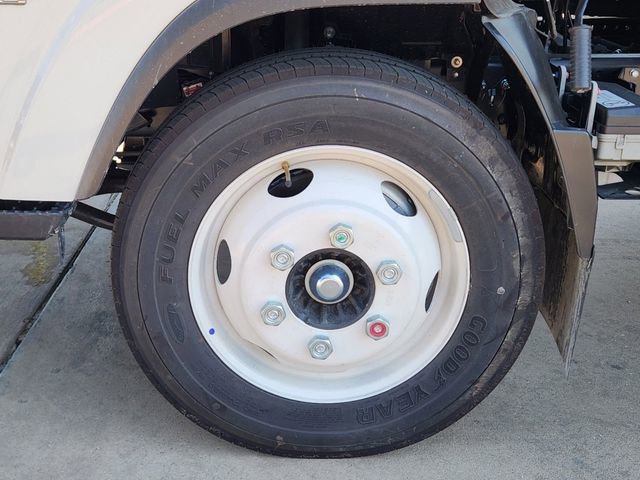 New 2024 Chevrolet Low Cab Forward RWD image 13