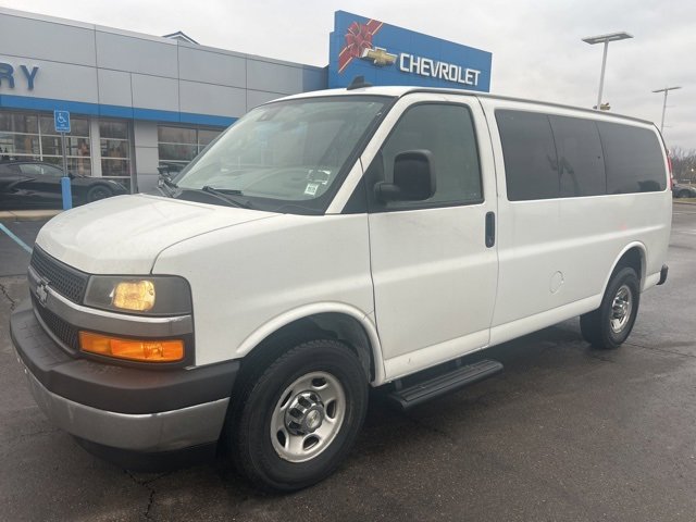Used 2021 Chevrolet Express 3500 LT w/ LT Preferred Equipment Group image 1