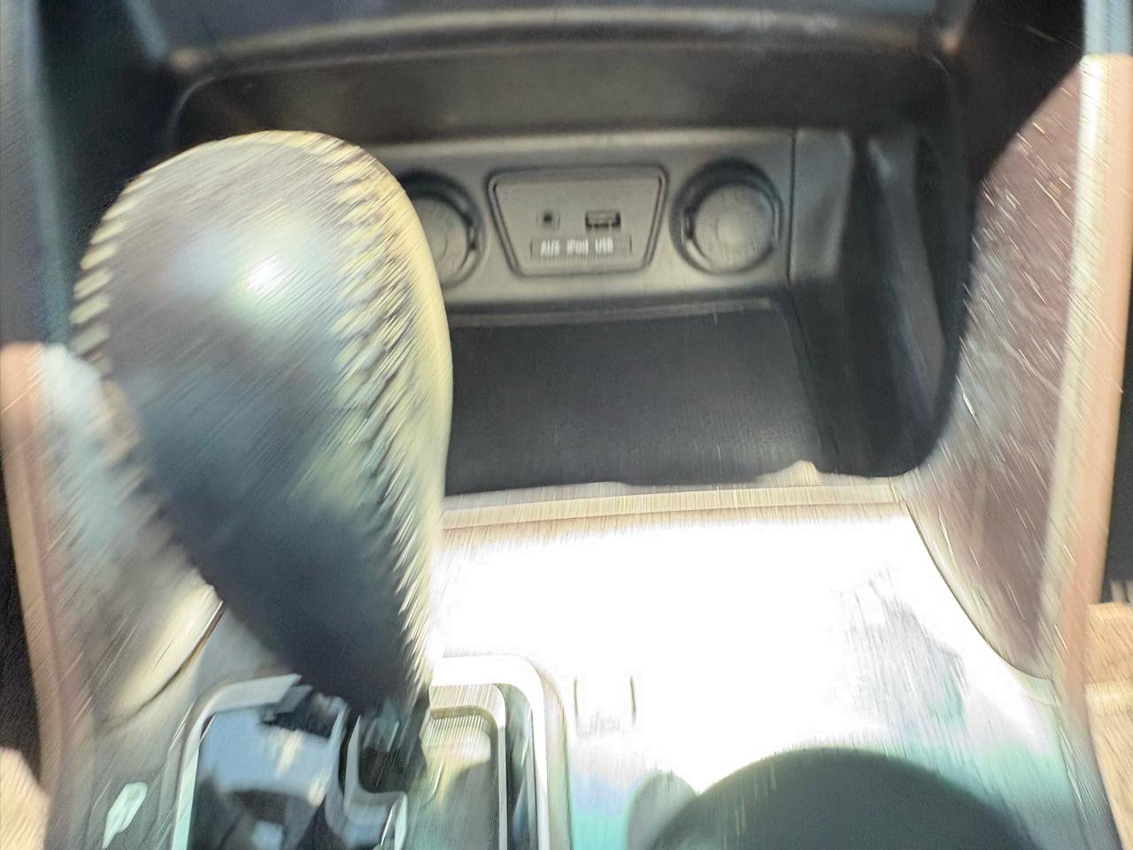 Used 2013 Hyundai Tucson Limited FWD image 13