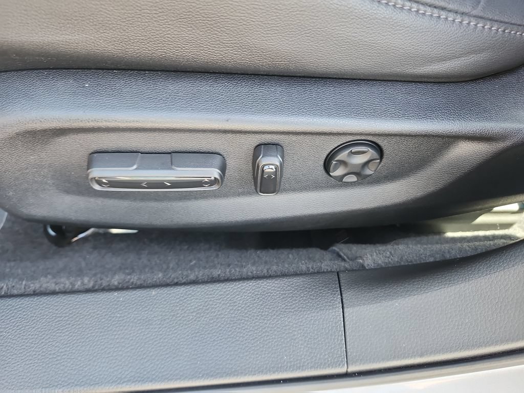 Used 2021 Honda Accord EX-L image 26