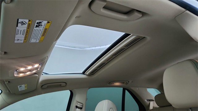 Used 2025 Mercedes-Benz GLE 350 4MATIC w/ AMG Line Exterior image 57