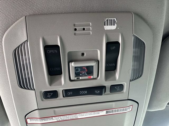 Certified 2021 Toyota Highlander XLE AWD/4WD image 40
