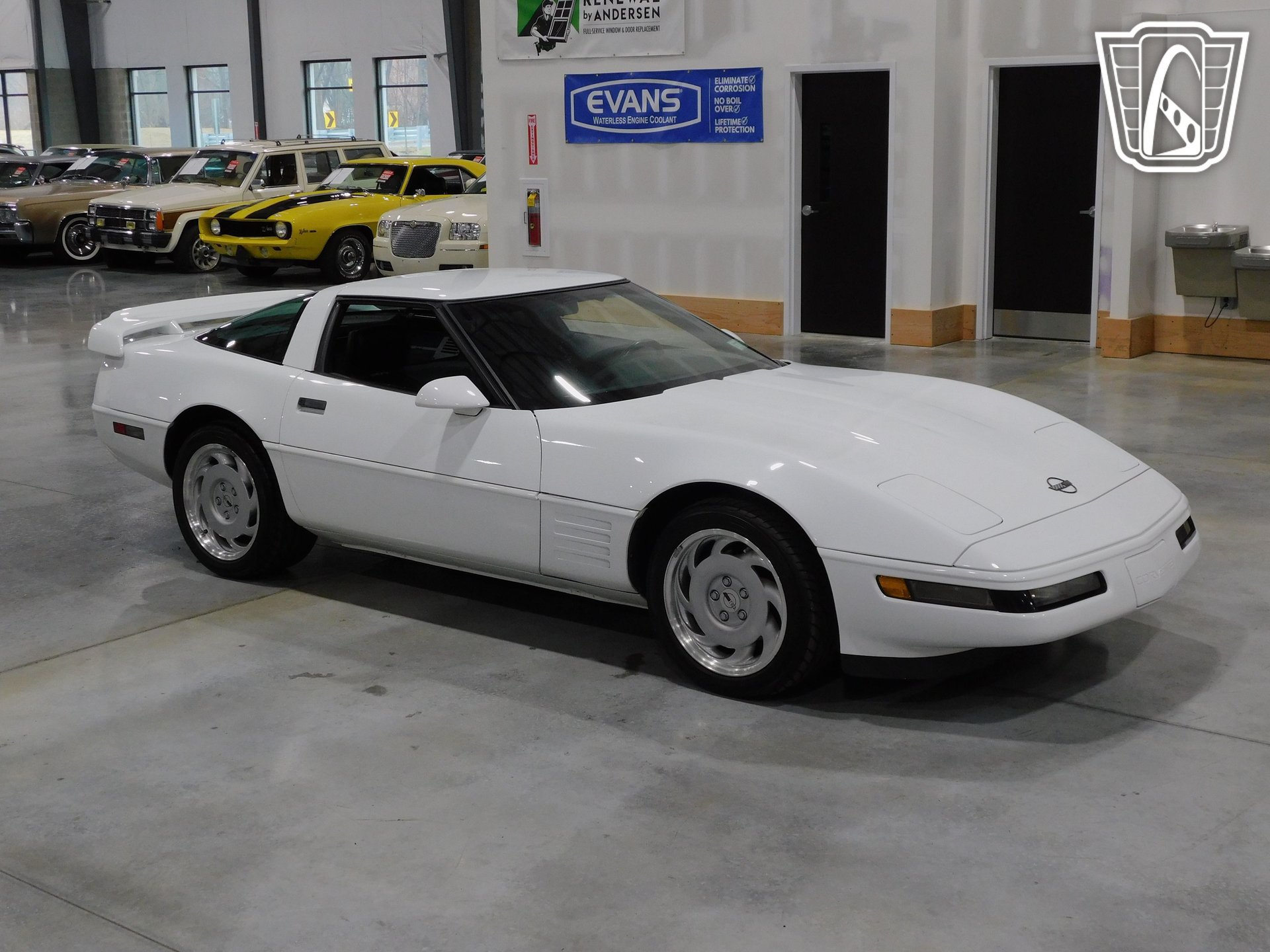 Used 1992 Chevrolet Corvette Coupe RWD image 36