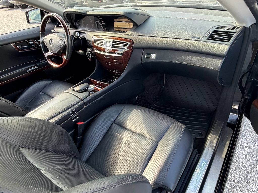 Used 2013 Mercedes-Benz CL 550 4MATIC image 13