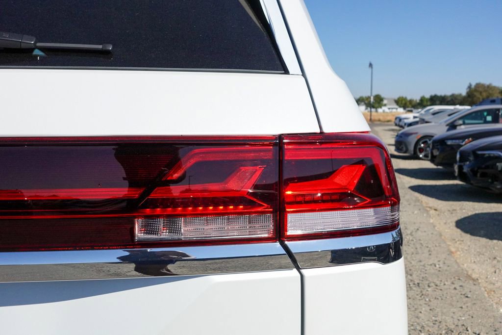 New 2026 Volkswagen Atlas SE image 7