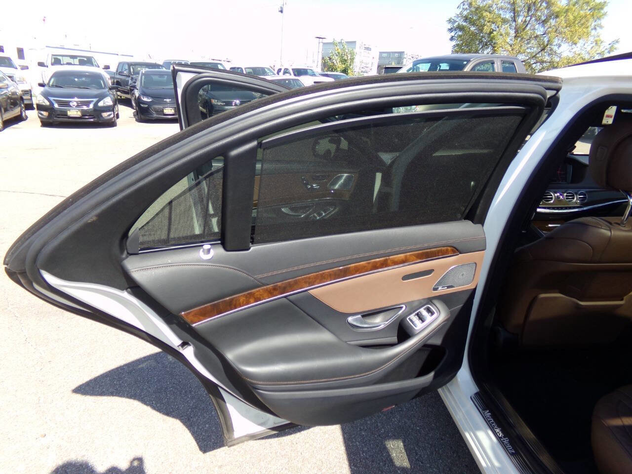 Used 2016 Mercedes-Benz S 550 4MATIC Sedan image 32