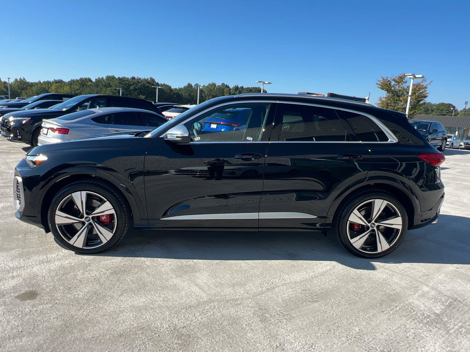 New 2026 Audi SQ5 Prestige AWD/4WD image 8