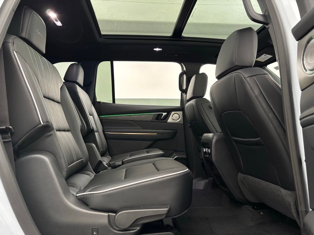 New 2026 Buick Enclave Avenir image 41