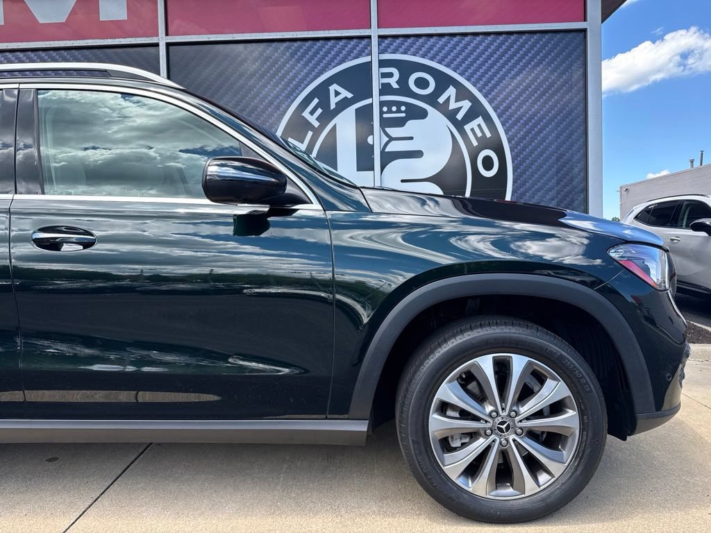 Used 2023 Mercedes-Benz GLE 350 4MATIC image 3