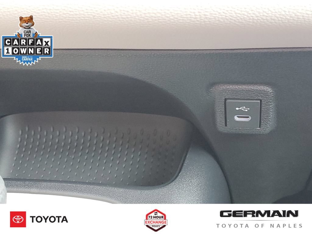 Used 2026 Toyota Corolla LE FWD image 31