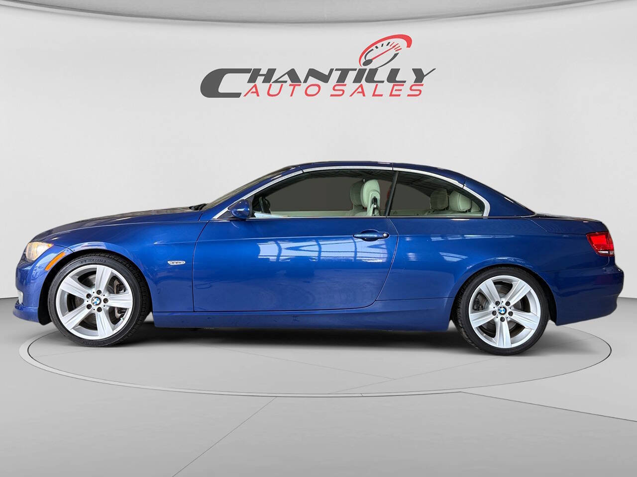 Used 2008 BMW 335i Convertible RWD image 2