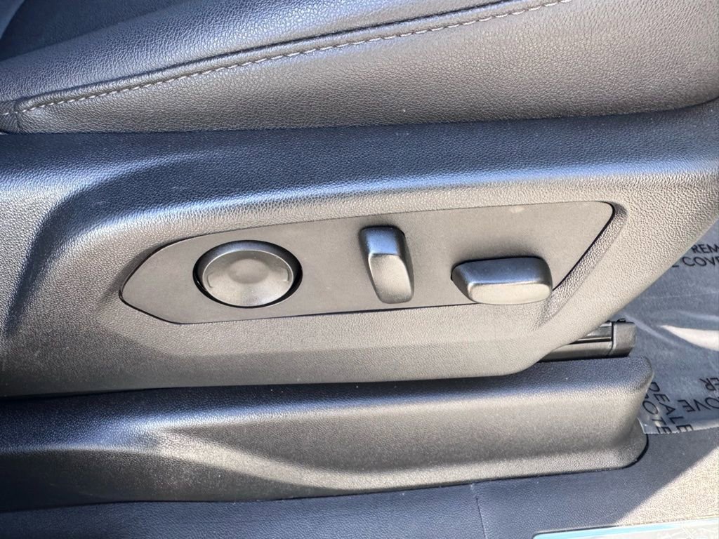 Used 2023 Chevrolet Tahoe LT RWD image 27