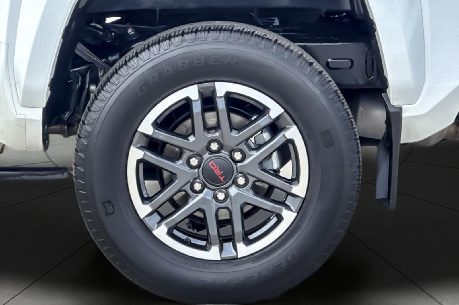 Certified 2024 Toyota Tacoma TRD Sport w/ TRD Sport Upgrade Package AWD/4WD image 24