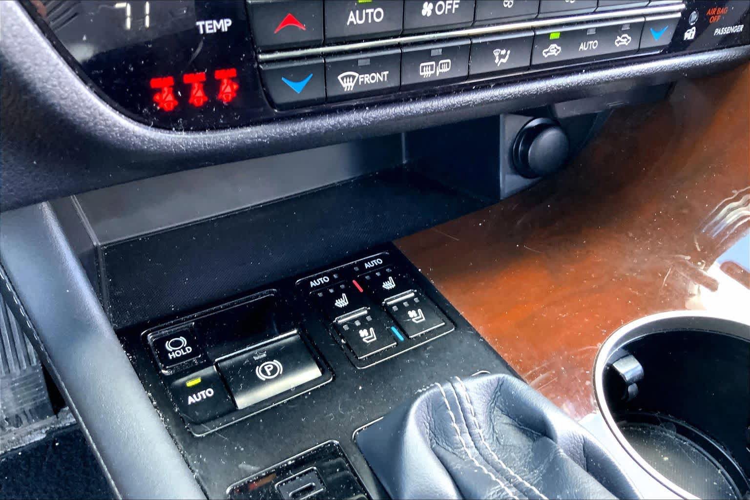 Used 2019 Lexus RX 350 AWD w/ Navigation Package image 34