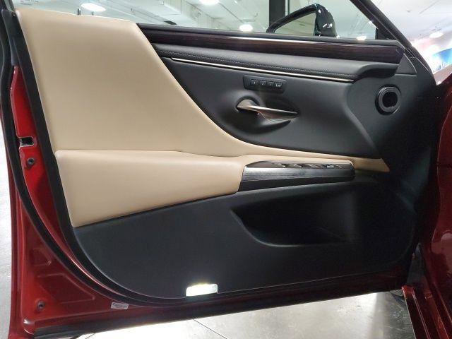 Certified 2021 Lexus ES 350 w/ Premium Package image 13