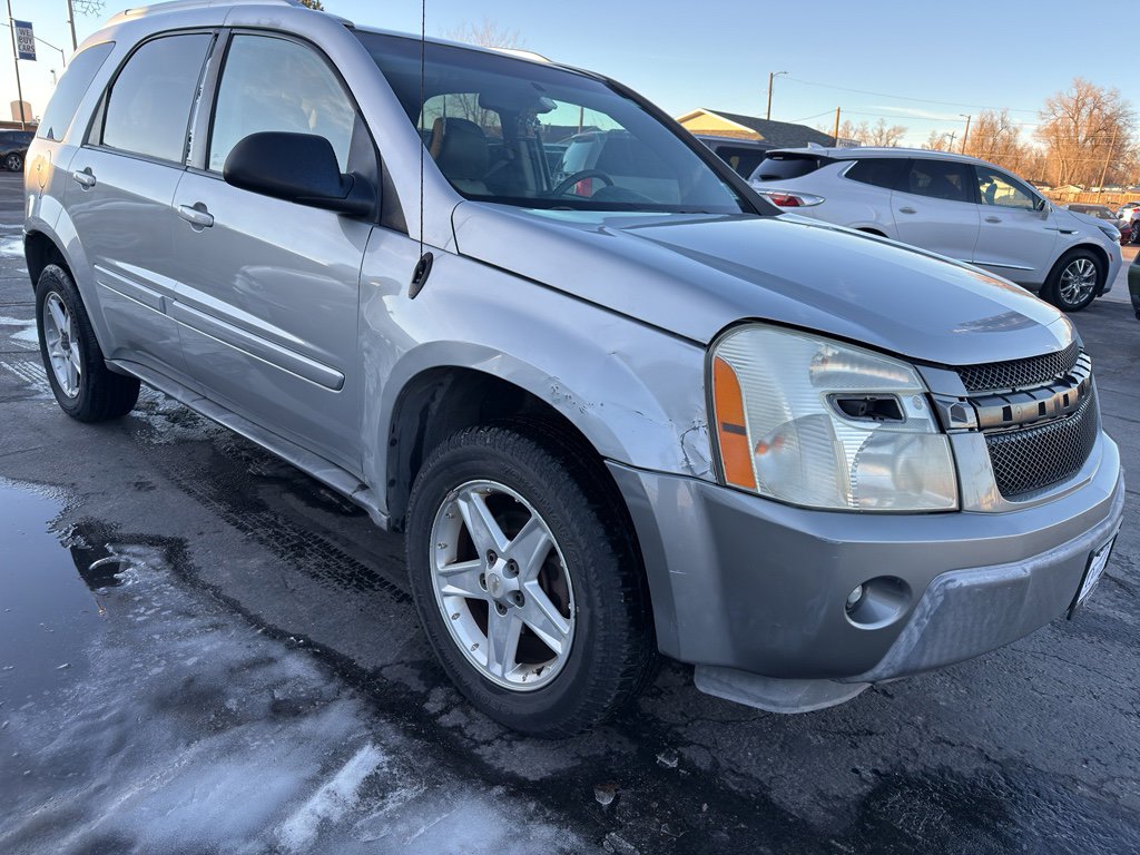 Used 2005 Chevrolet Equinox LT w/ Preferred Equipment Group image 4