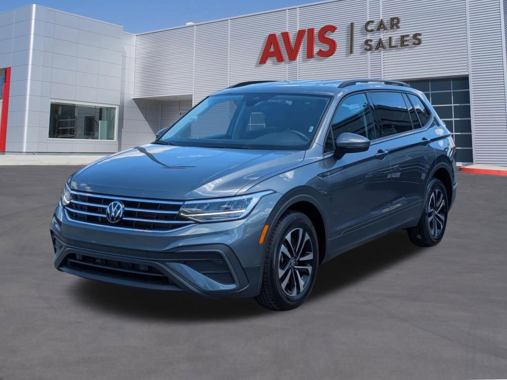 Used 2024 Volkswagen Tiguan S FWD image 1
