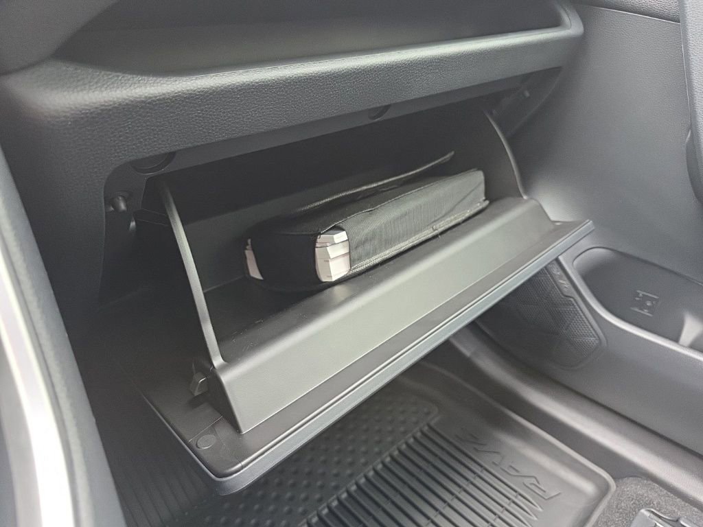 Used 2025 Toyota RAV4 XSE image 35